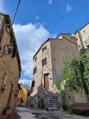 la casina di asia Semproniano
